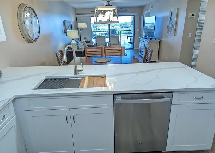 Pet-friendly 2-bed With Amazing Waterfront Views Clearwater Beach