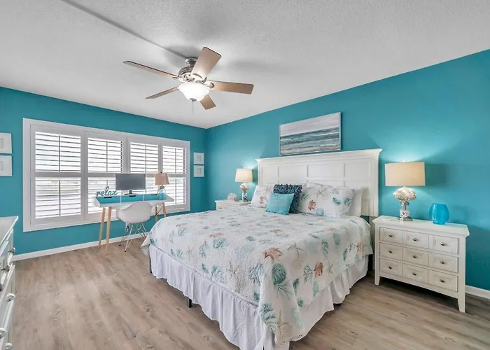 Pet-friendly 2-bed With Amazing Waterfront Views *