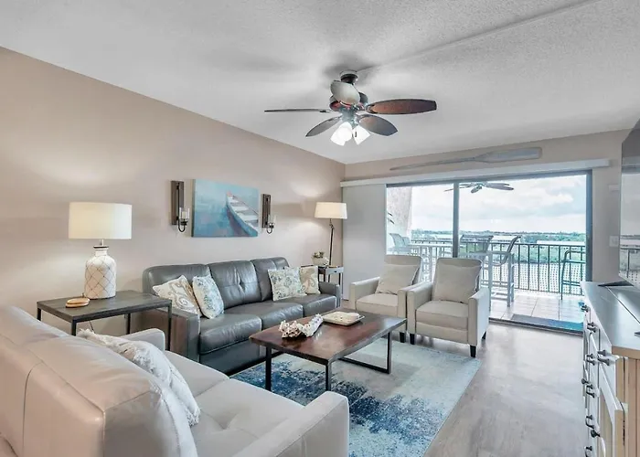 Pet-friendly 2-bed With Amazing Waterfront Views Clearwater Beach