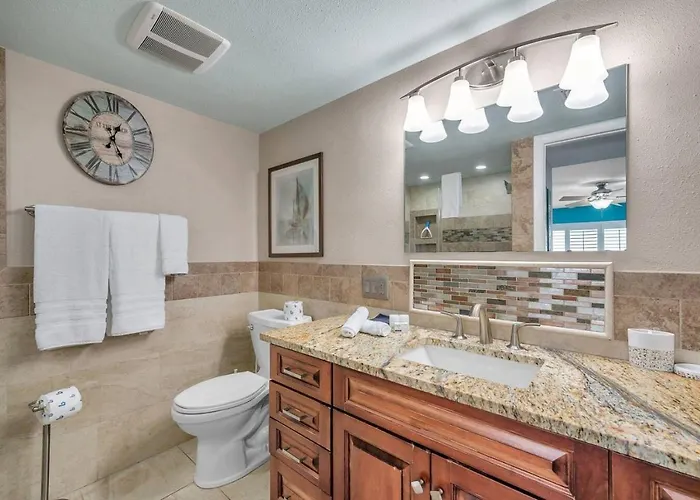 Pet-friendly 2-bed With Amazing Waterfront Views Clearwater Beach