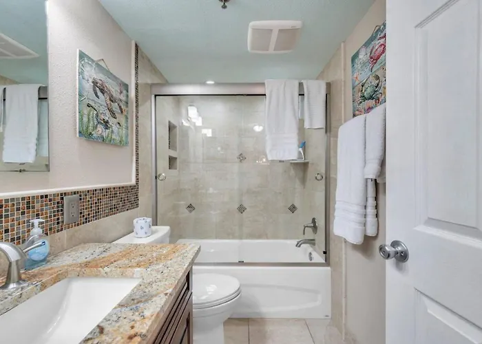 Pet-friendly 2-bed With Amazing Waterfront Views Apartment Clearwater Beach