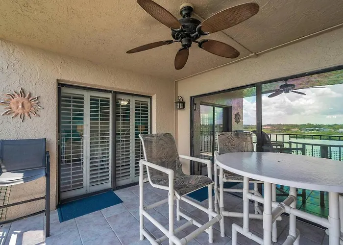 Apartment Pet-friendly 2-bed With Amazing Waterfront Views *